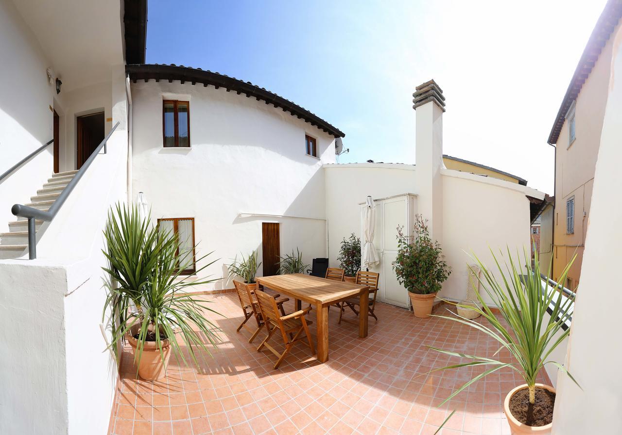 포솜브로네 Casa Filippini B&B 외부 사진
